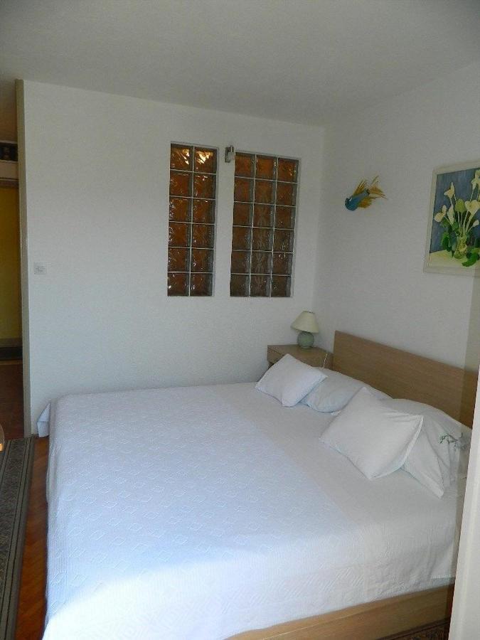 Apartments And Rooms Darinka Vrboska Ngoại thất bức ảnh
