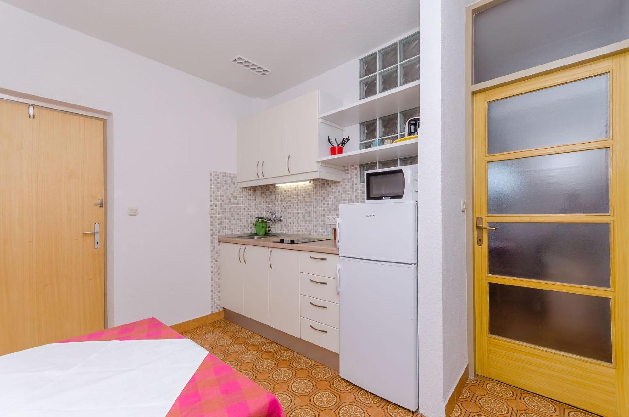 Apartments And Rooms Darinka Vrboska Ngoại thất bức ảnh